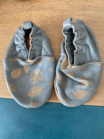 Chaussons  Robeez T6/12 mois