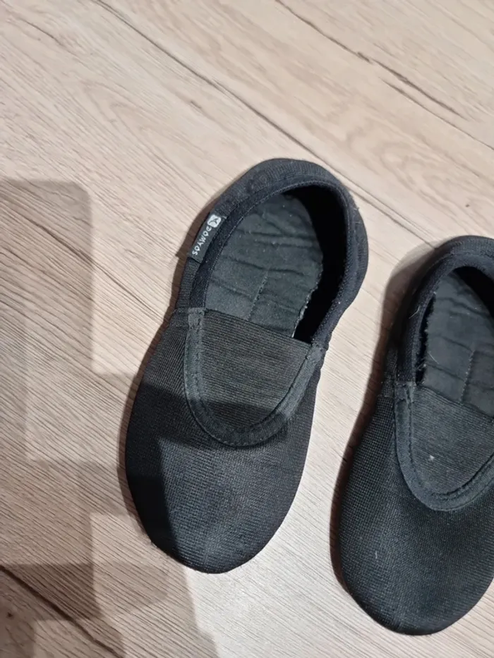 Chaussons danse pointure 29 - photo numéro 2