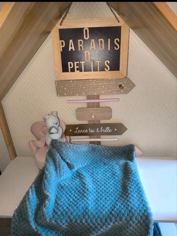 Doudou lapin avec couverture gaufrée tons vert menthe