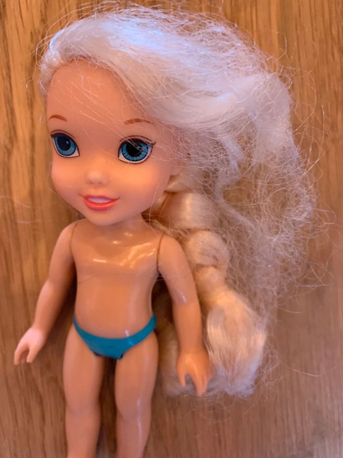 petite poupée Elsa Disney dessin animé la Reine des Neiges nue  poupée n•2 - photo numéro 2