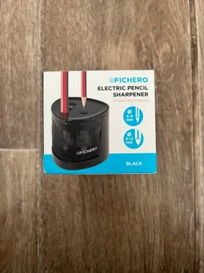 Taille crayon électrique avec deux trous