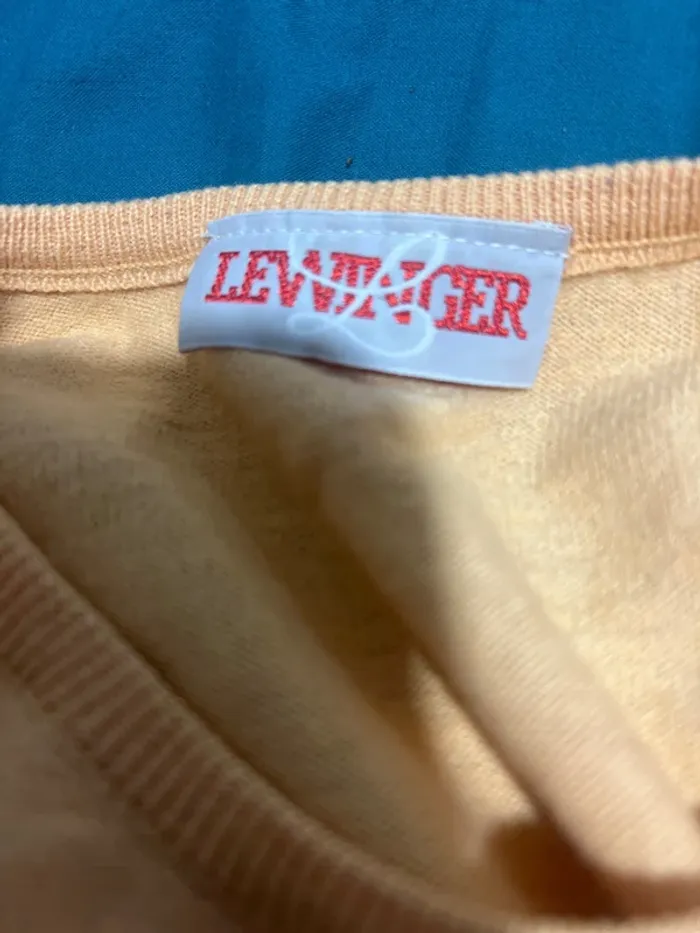 Superbe pull vintage en laine50%- taille M - quasi neuve - photo numéro 4
