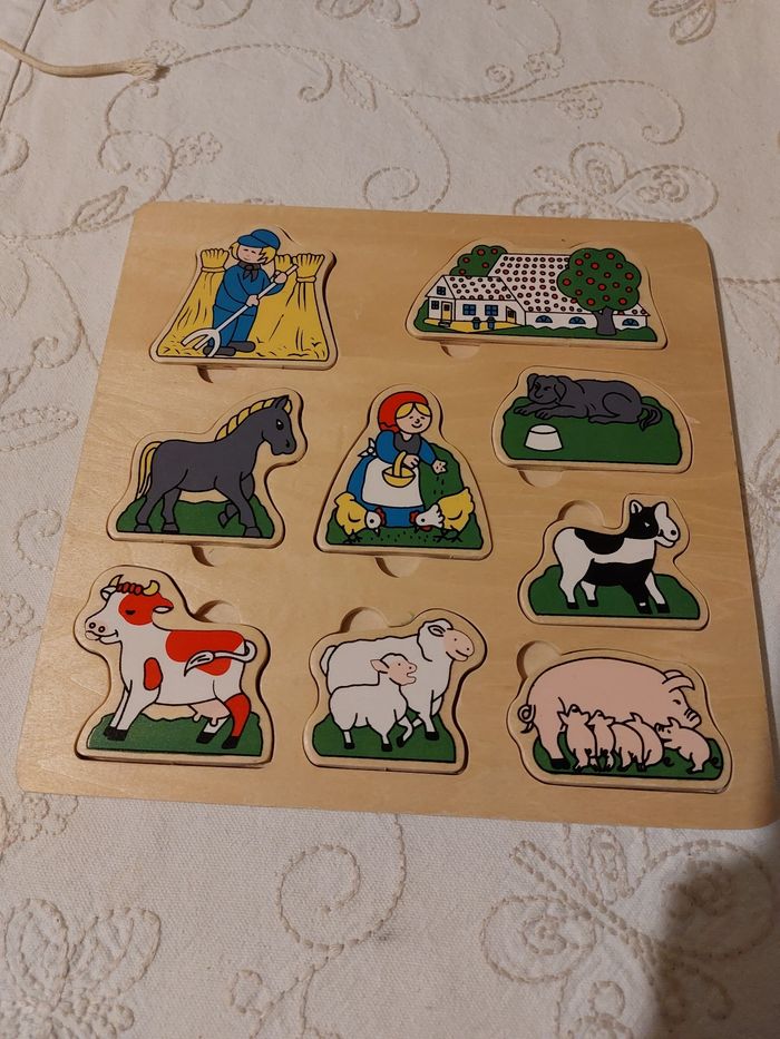 Puzzle en bois la ferme et les animaux