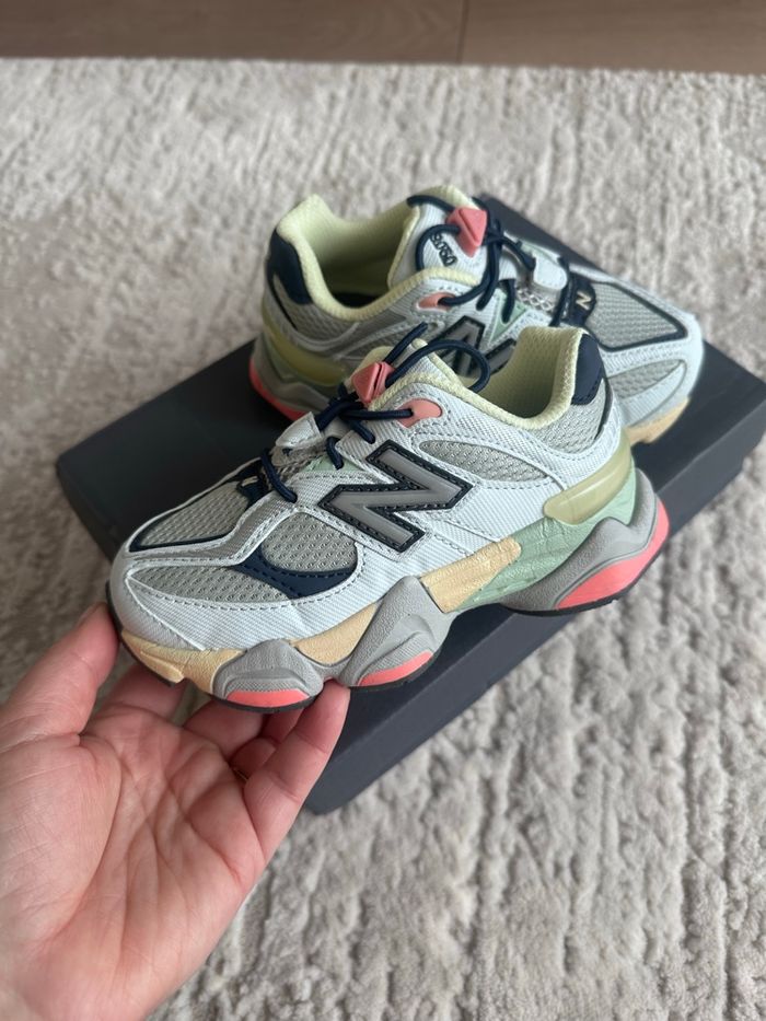 New balance 9060