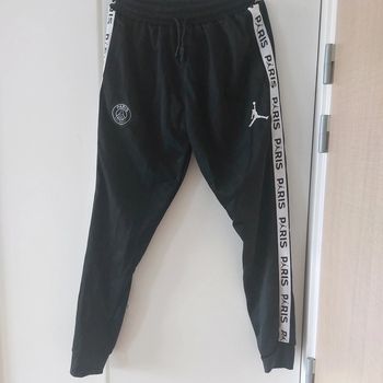 Jogging haut et bas de Paris XL