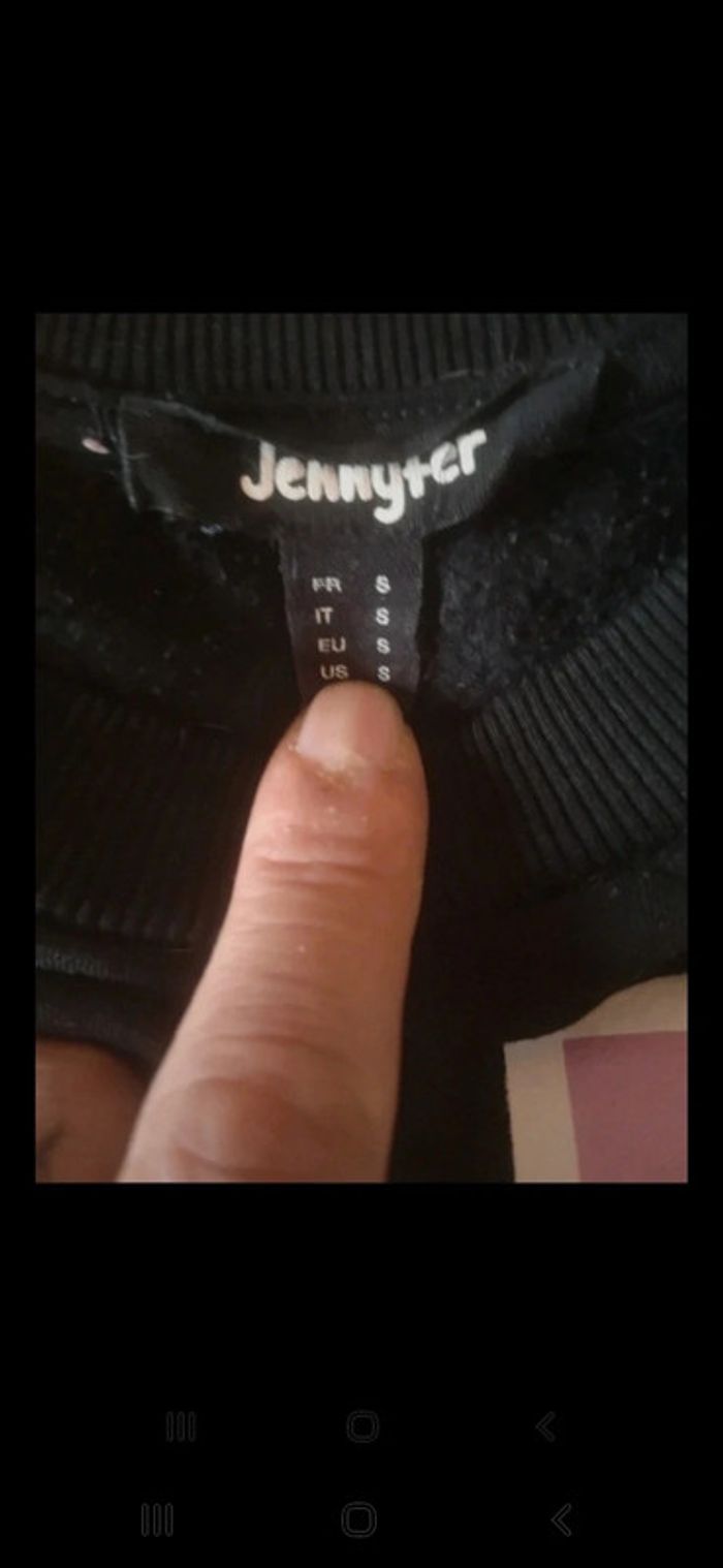 Sweat court manches 3/4. Taille S - photo numéro 3