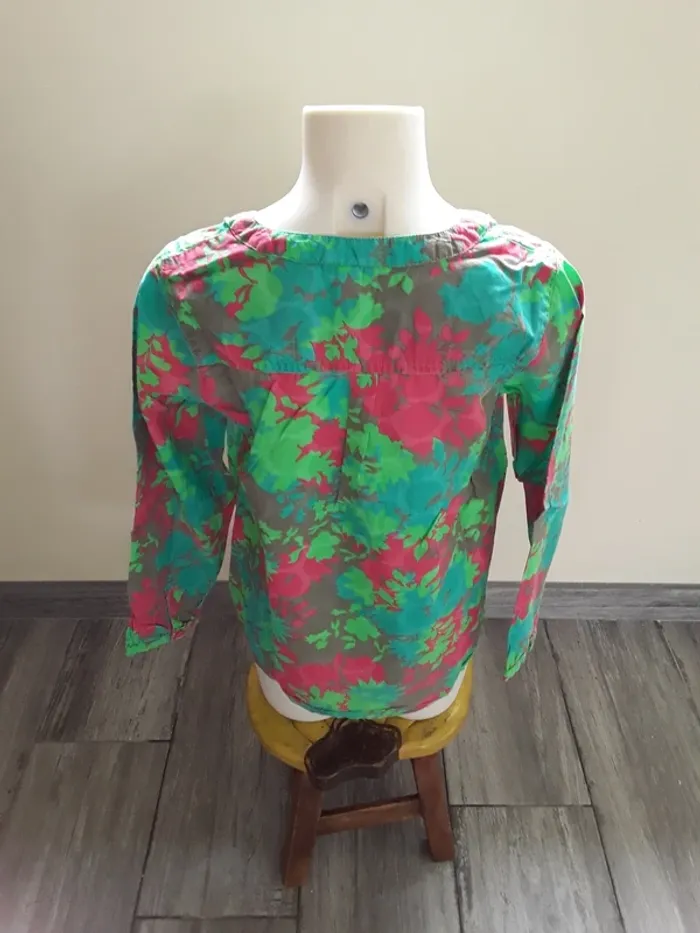 Tee-shirt manches longues 10 ans (140 cm) - photo numéro 2