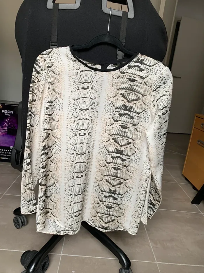 Blouse Zara imprimé croco taille M