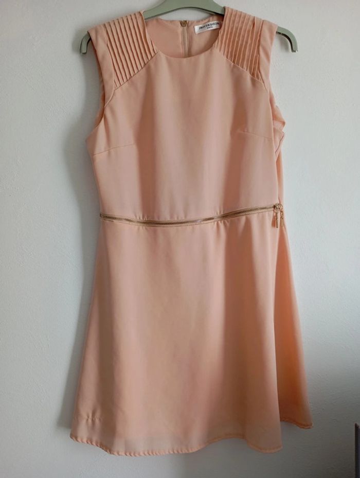 Robe couleur saumon