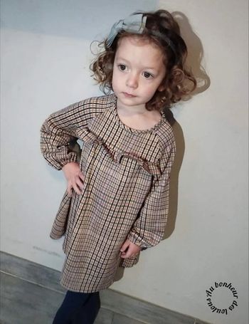 3-4 ans robe Zara ( robe en vente uniquement)