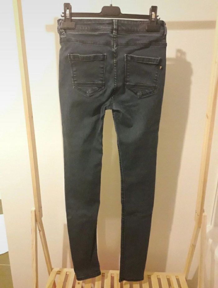 Jeans - photo numéro 2