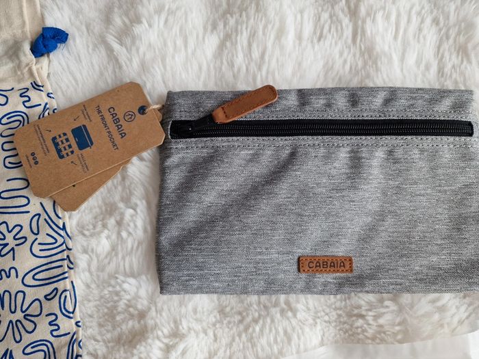 Lot Cabaïa pochette et sac toile neuf - photo numéro 3