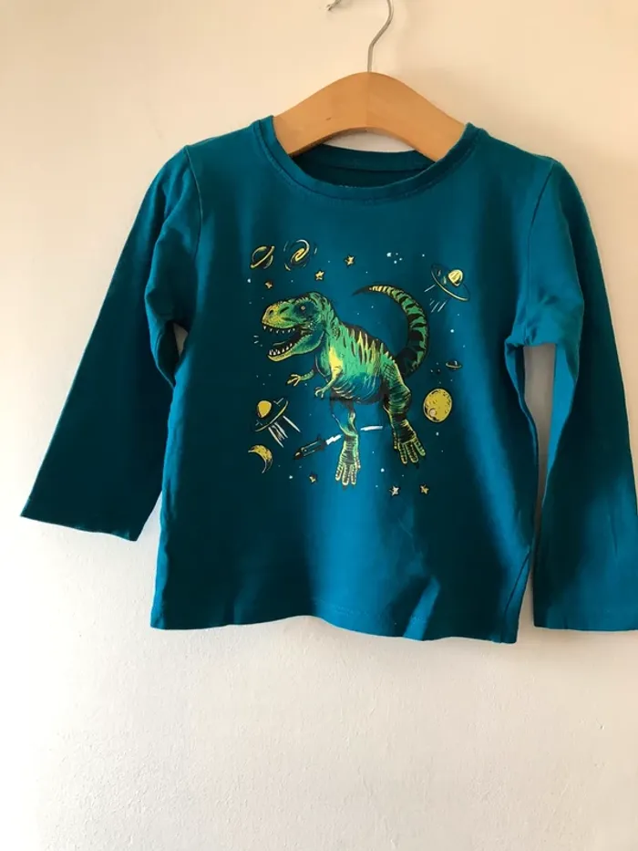 Tee shirt dinosaure Primark 98 cm