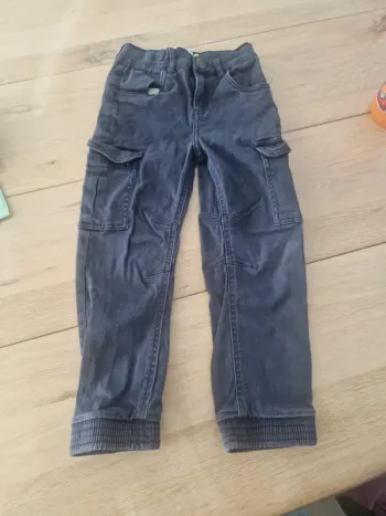 Pantalon taille 5 ans