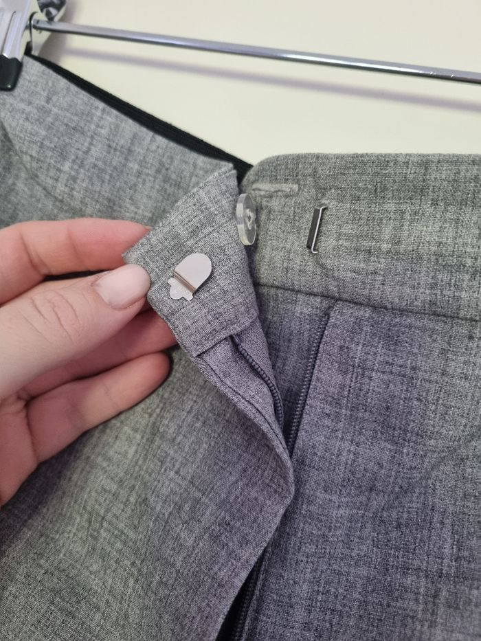 Pantalon gris - photo numéro 3