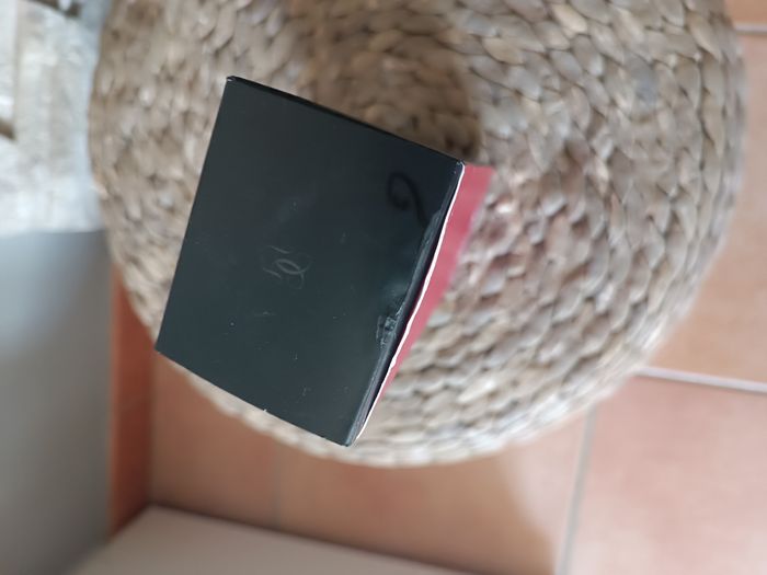 Habit rouge, gel douche Guerlain - photo numéro 7