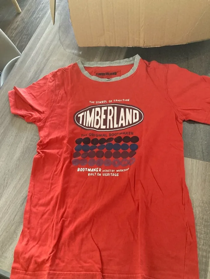 Tee shirt