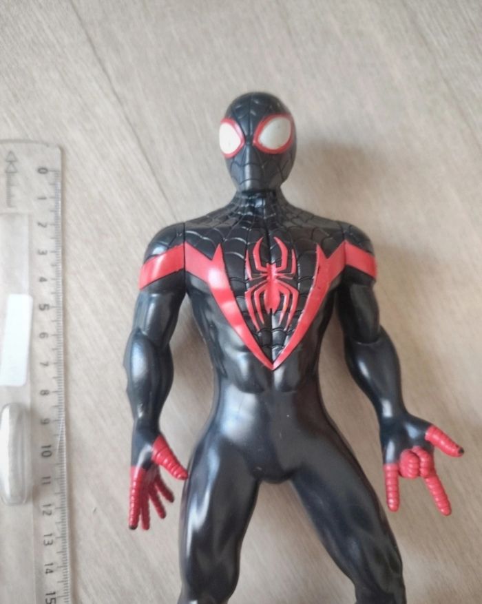 Figurine Morales - photo numéro 2