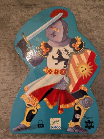 Puzzle Djeco Le chevalier fantastique 