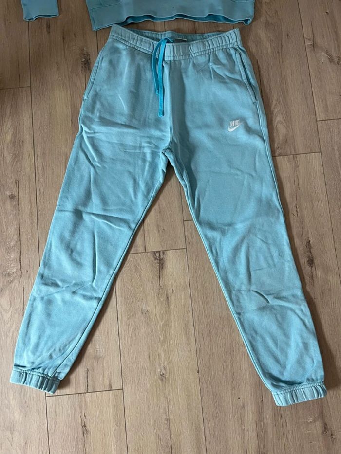Ensemble jogging et sweat nike - photo numéro 4