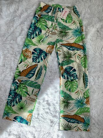 Pantalon palazzo avec motif fleuris taille 36/38 neuf