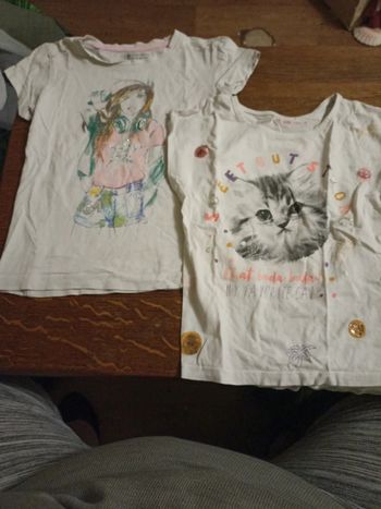 2 t-shirts