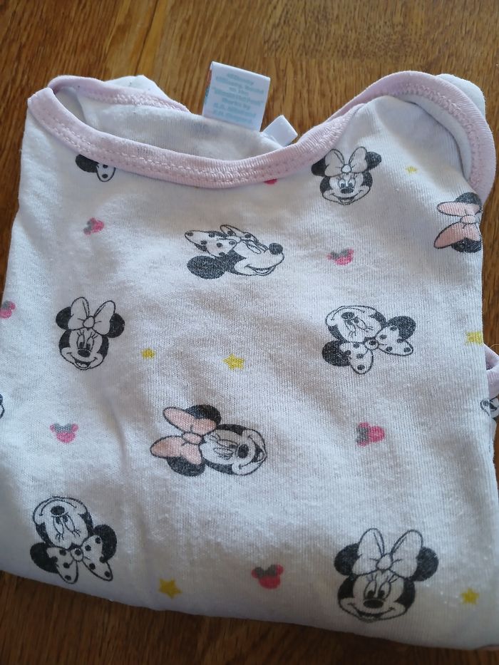 Bodies 18 mois - photo numéro 4