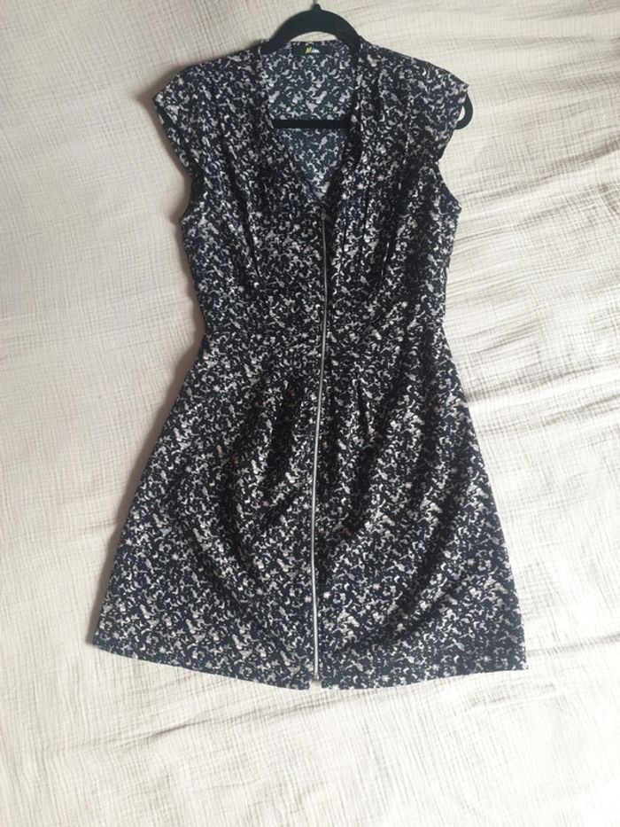 Robe imprimé entièrement zippée à l'avant