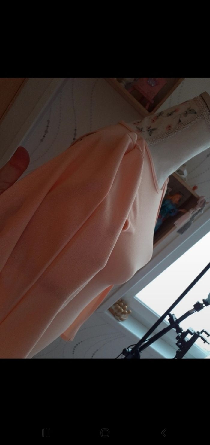Jolie robe moulante avec étole boohoo t 34 abricot - photo numéro 7