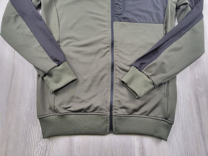 The North Face – Veste légère kaki/noir – Taille M  – Très bon état - photo numéro 4