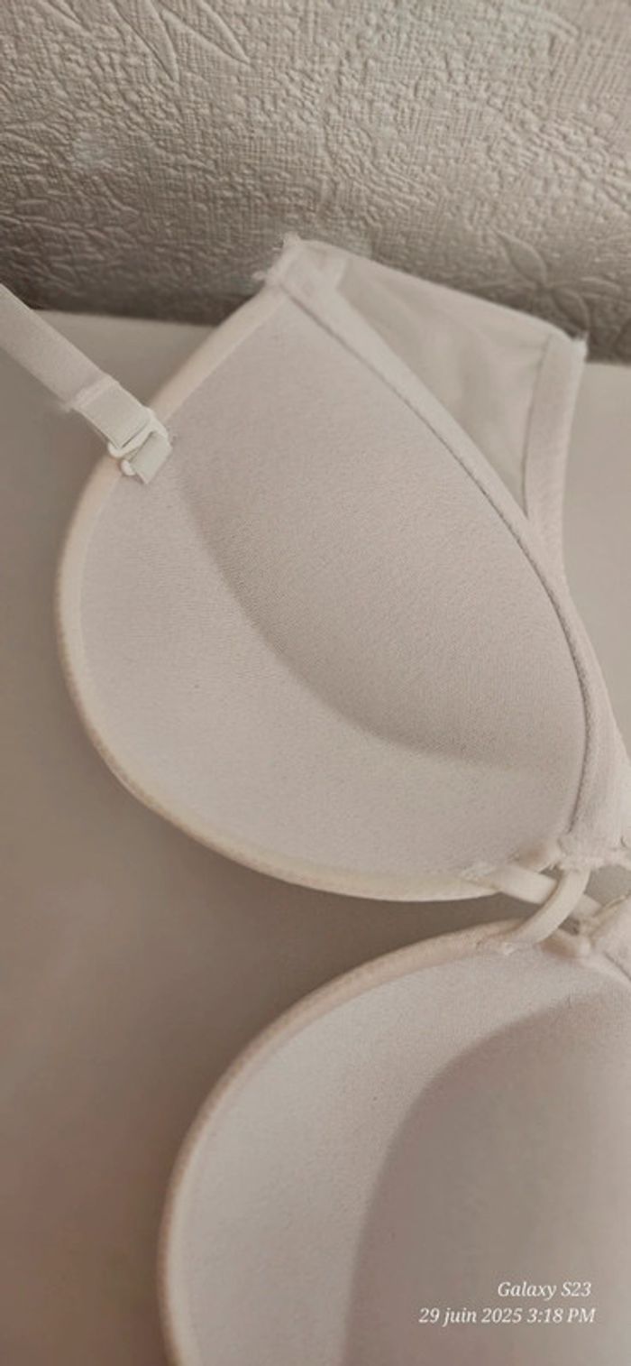 Soutien gorge forme bandeau 85B - photo numéro 3