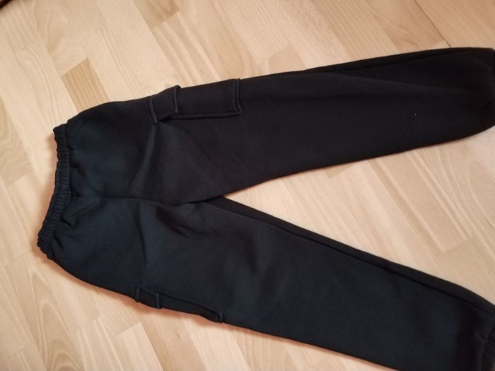 Cargo en molleton noir 10ans - photo numéro 4