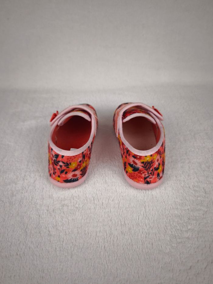 Chaussons reine des neiges fille pointure 29 - photo numéro 4