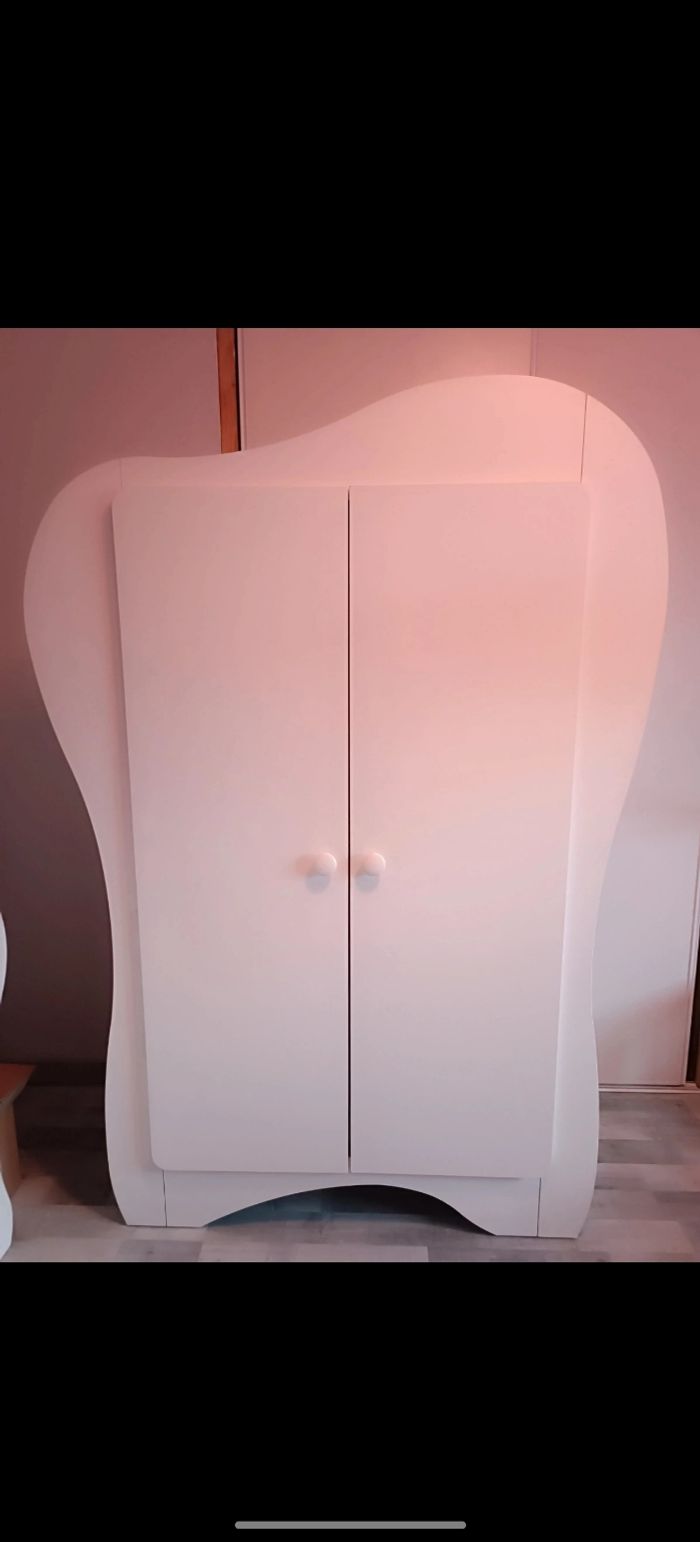 Chambre complète(lit, armoire, commode, table à langer) Aubert Iris/Altea en bois blanc - photo numéro 7