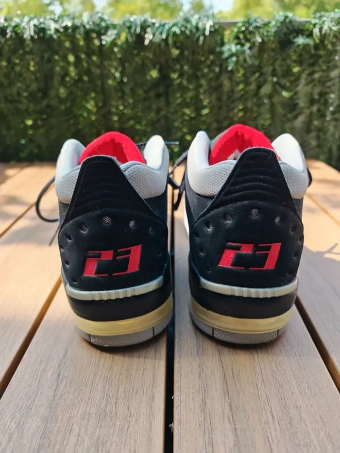 Jordan Big Found GS noire 38,5 - photo numéro 2