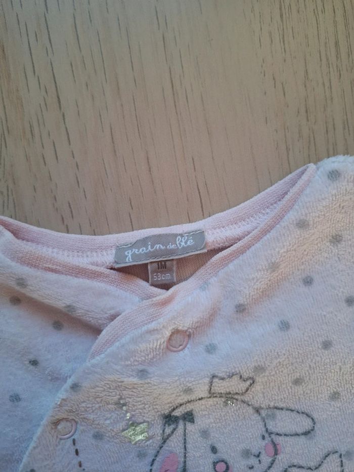 Lot bodies et pyjama - photo numéro 3