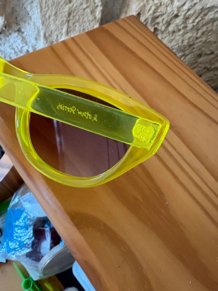 Lunettes de soleil jaune & Other Stories - photo numéro 4