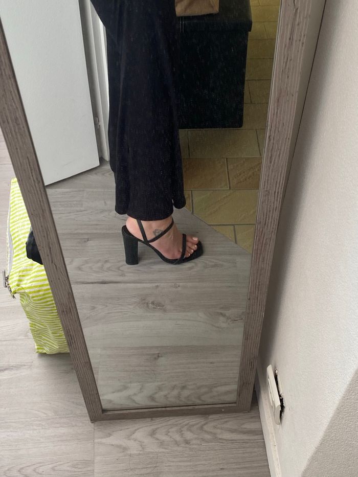 Sandales à talons - photo numéro 2