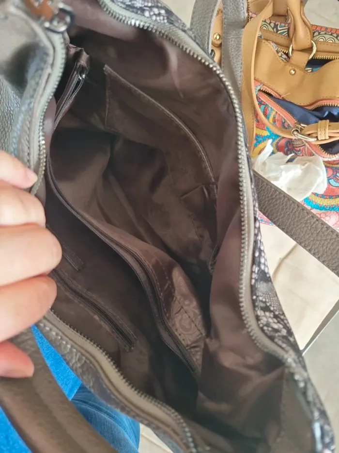 Sac a main gris a dentelle - photo numéro 4