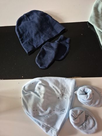 Lot 2 bonnets nouveau né
