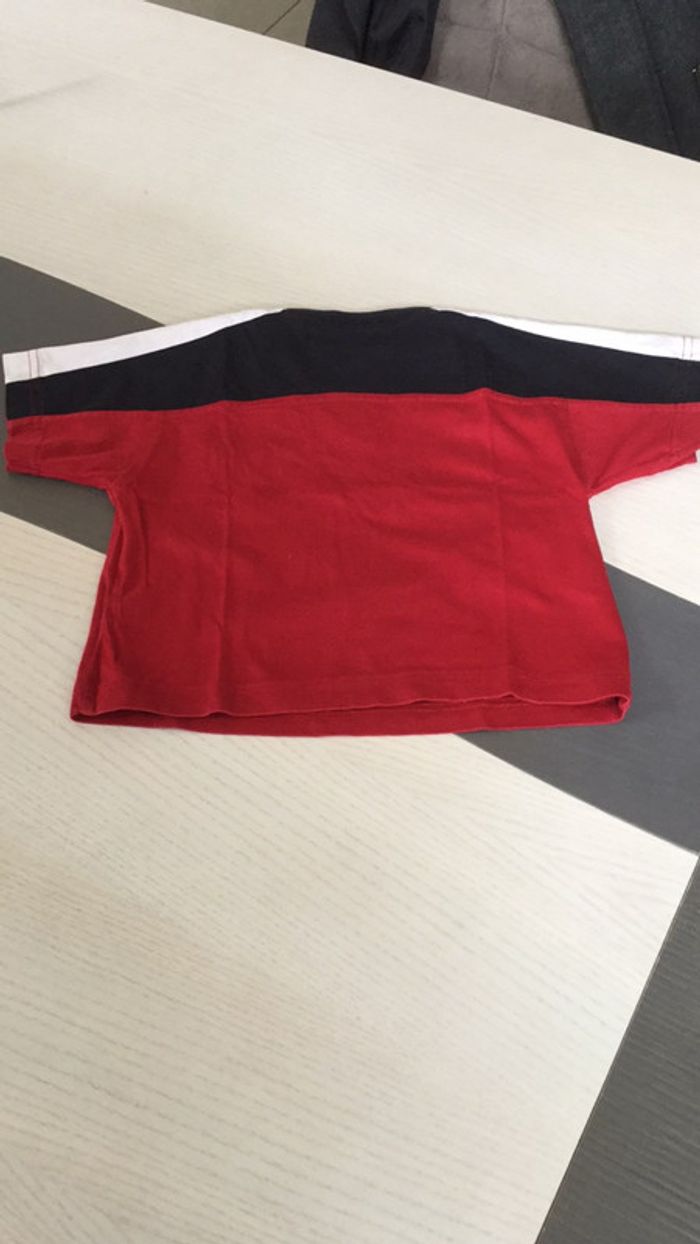 Tee shirt rouge Mickey 2 ans - photo numéro 4