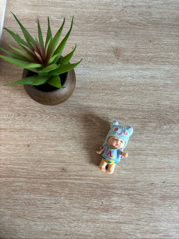 Mini bébé reborn bleu