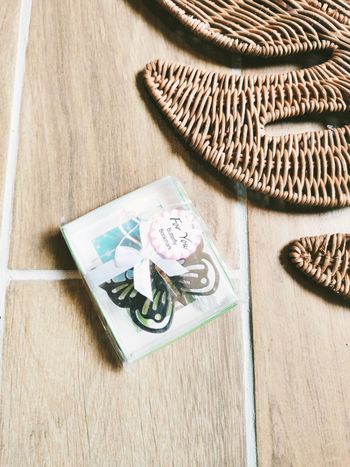 🦋Accessoire livre Marque pages en métal papillon et cordon pompon neuf