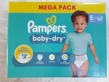 Carton taille 5 Pampers