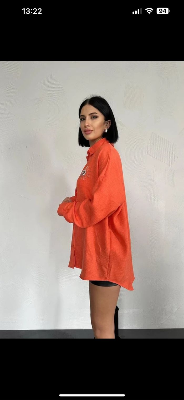 Chemise orange à strass - photo numéro 3