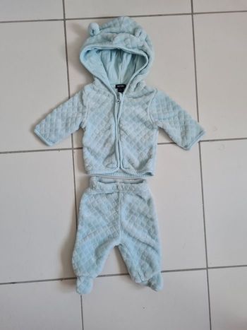 Ensemble pilou 1 mois