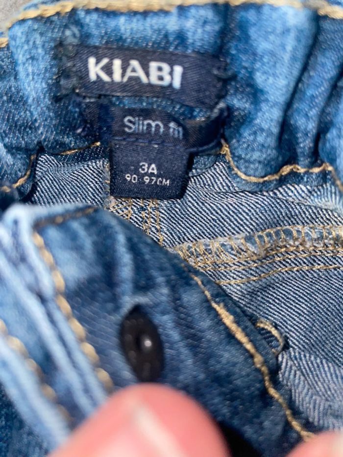 🩷 Jean slim fit taille 3 ans kiabi 🩷 - photo numéro 2