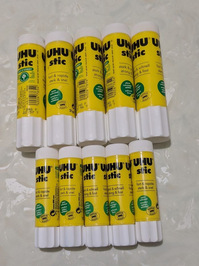 Lot de 10 Bâtonnets de colle UHU . - photo numéro 2