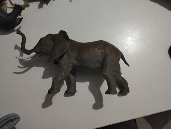 Éléphant 27x13 cm
