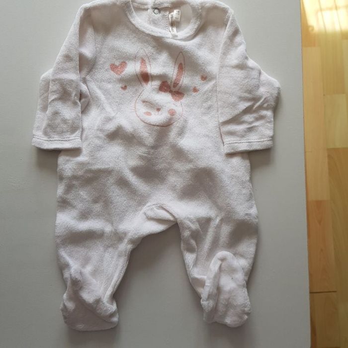 Pyjama 1 pièce fille 1 mois